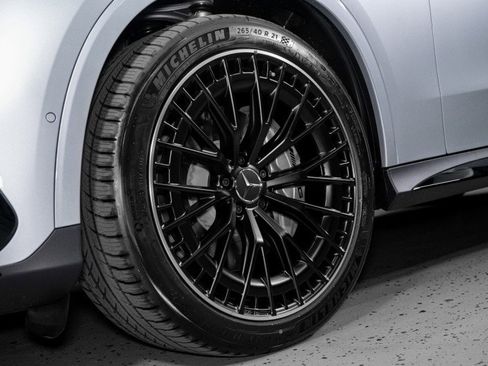 New 2026 Mercedes-Benz GLC 43 AMG 4MATIC Coupe image 28