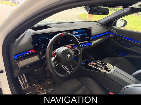 Used 2026 BMW M5 AWD/4WD image 8