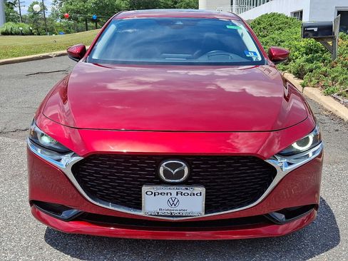 Used 2020 MAZDA MAZDA3 AWD Sedan w/ Premium Package image 2