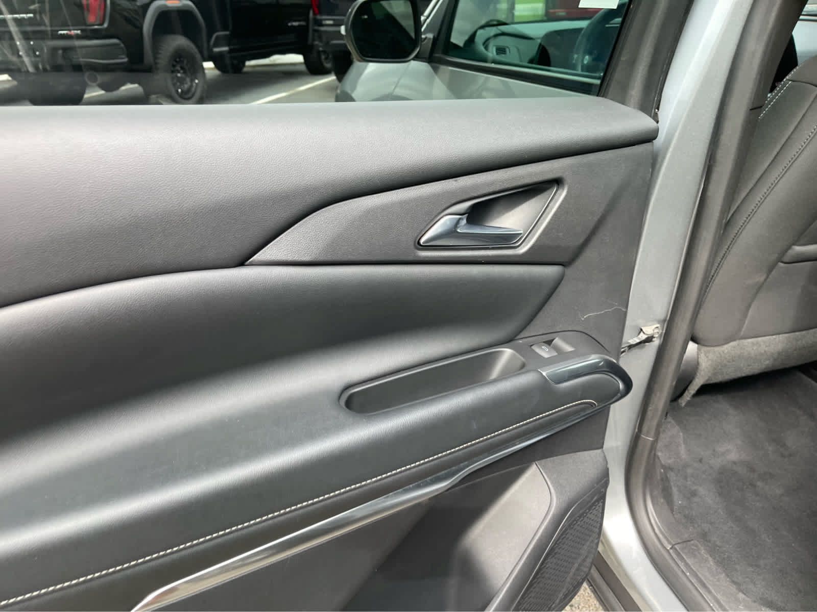 Used 2024 Chevrolet Traverse LT AWD/4WD image 20
