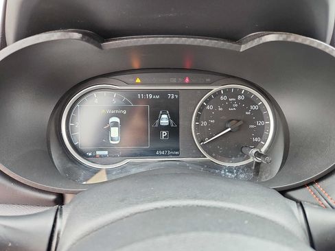 Used 2025 Nissan Versa SR FWD image 20