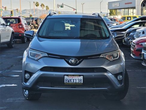 Used 2016 Toyota RAV4 Limited image 2
