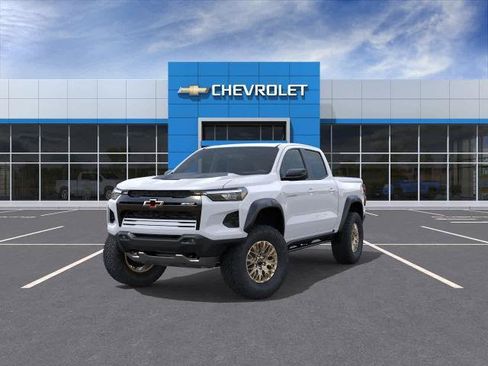 New 2026 Chevrolet Colorado ZR2 w/ Technology Package AWD/4WD image 8