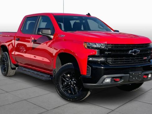 Used 2019 Chevrolet Silverado 1500 LT Trail Boss image 2