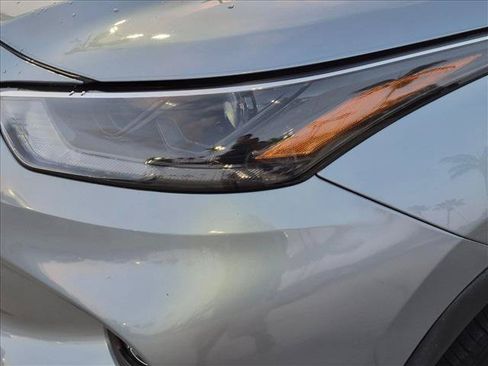Certified 2023 Toyota Highlander LE FWD image 10