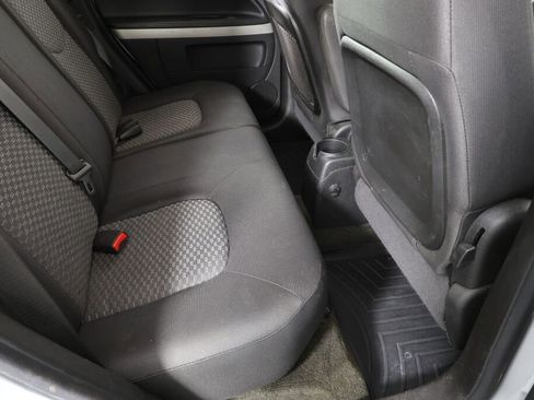 Used 2010 Chevrolet HHR LT image 22