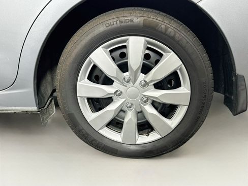 Used 2020 Subaru Impreza 2.0i AWD/4WD image 11