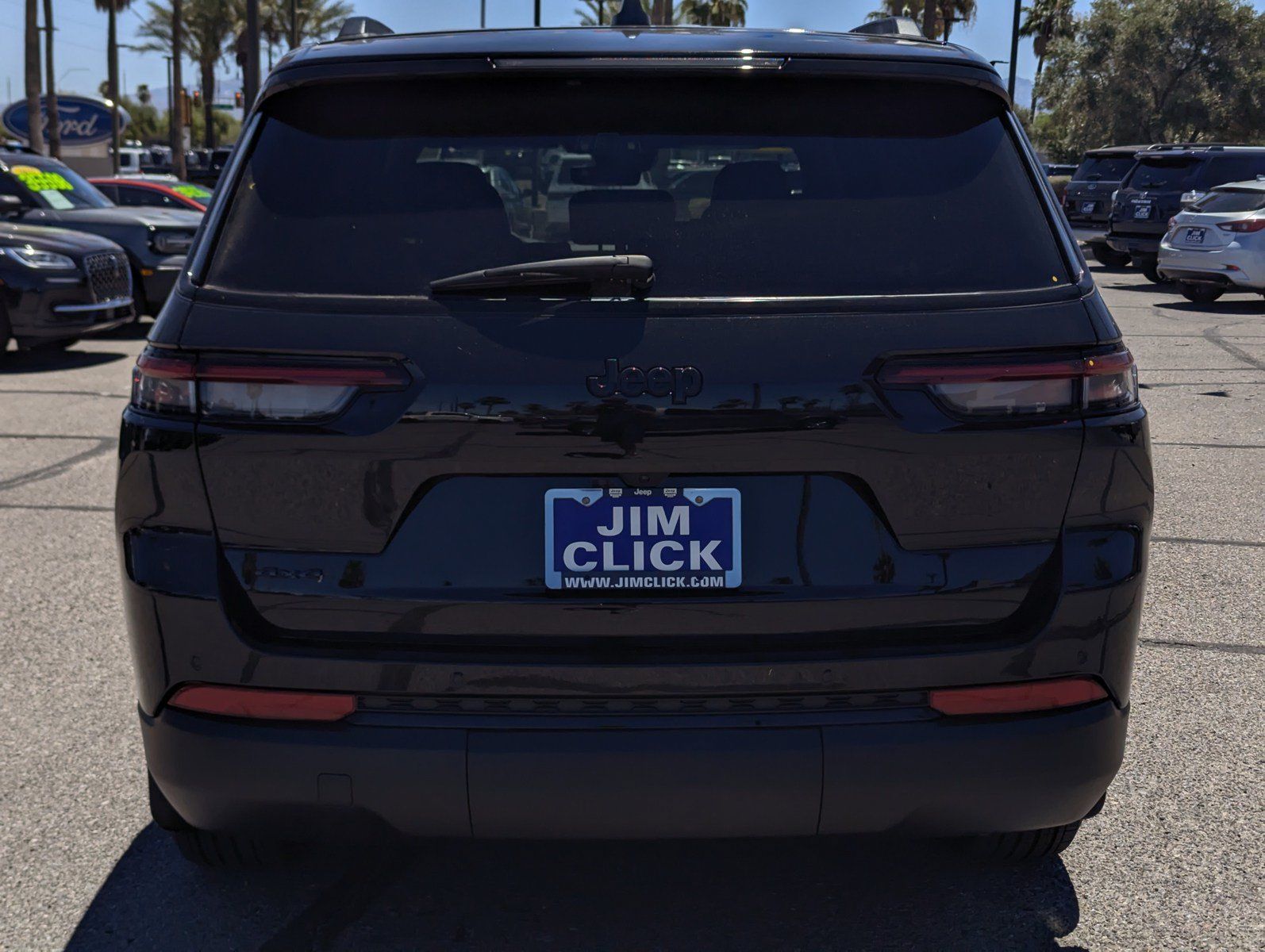 Used 2025 Jeep Grand Cherokee L Altitude AWD/4WD image 3