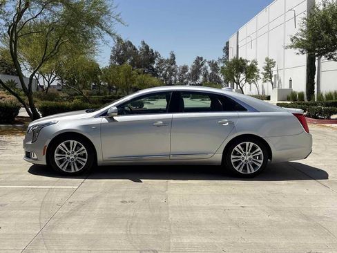 Used 2018 Cadillac XTS Luxury FWD image 6