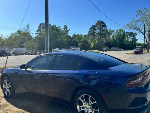 Used 2015 Dodge Charger SE w/ Popular Equipment Group image 6