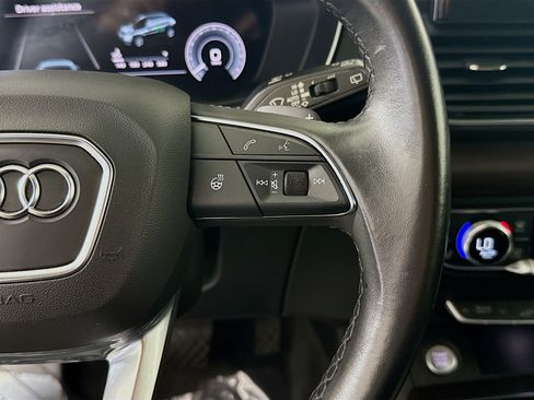 Used 2021 Audi Q5 e Premium Plus w/ Premium Plus Package image 15