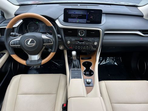 Certified 2022 Lexus RX 350 FWD w/ Premium Package image 24