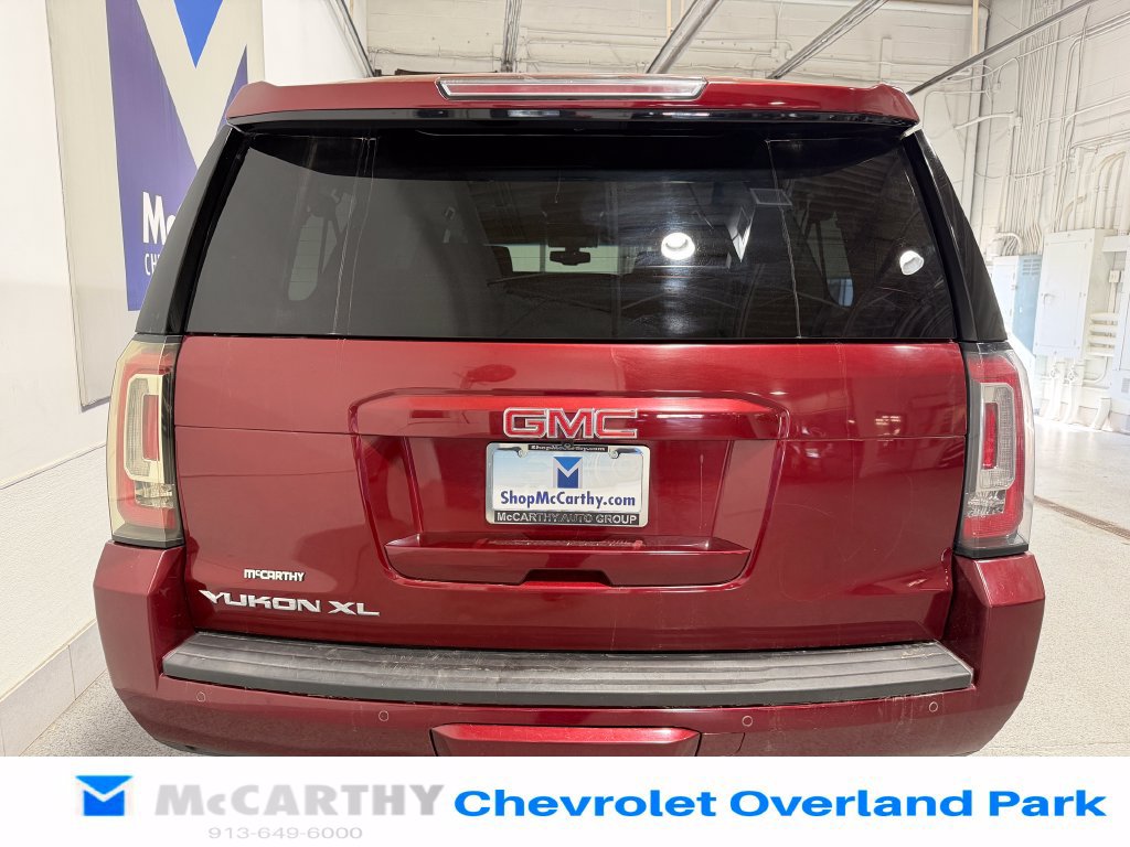 Used 2017 GMC Yukon XL SLE w/ SLE Value Package RWD image 6
