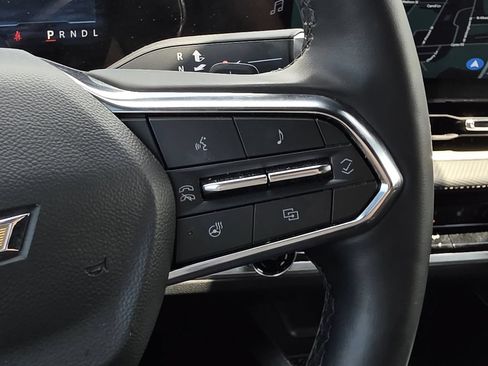 Used 2026 Chevrolet Equinox LT AWD/4WD image 28