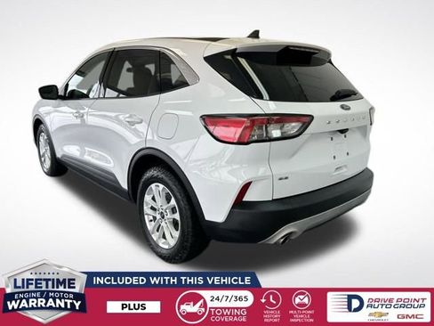 Used 2021 Ford Escape SE image 6