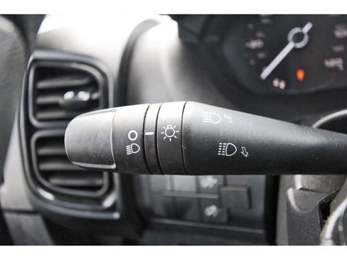 Used 2023 RAM ProMaster 2500 image 21