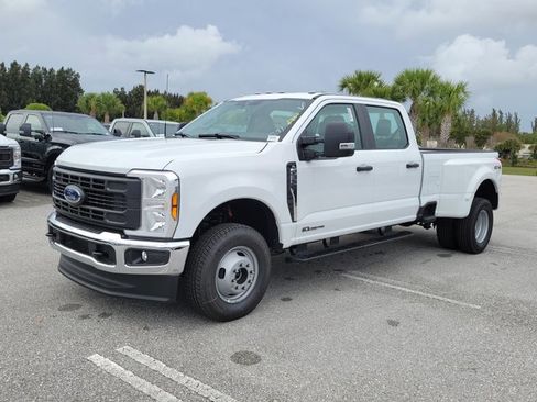 New 2026 Ford F350 XL w/ XL Driver Assist Package AWD/4WD image 4