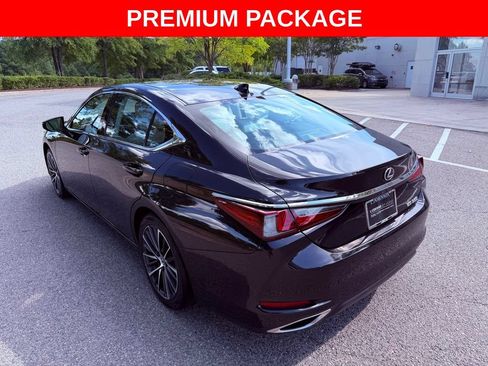 Certified 2025 Lexus ES 350 w/ Premium Package FWD image 5