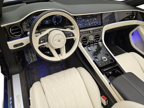 New 2026 Bentley Continental GTC AWD/4WD image 14