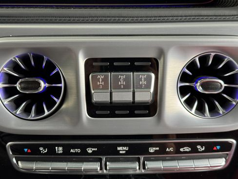 Used 2023 Mercedes-Benz G 63 AMG Squared image 41