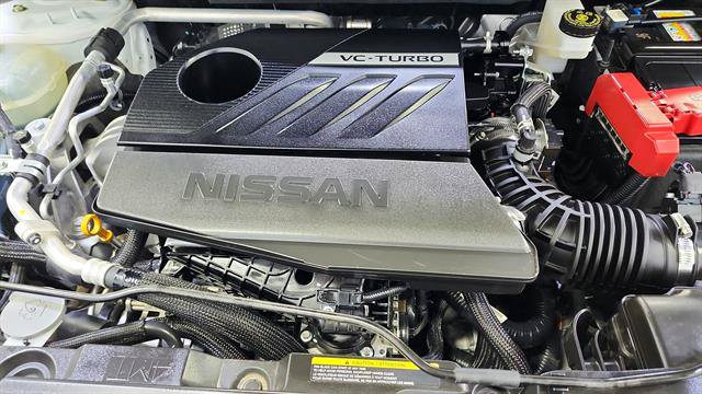 Certified 2024 Nissan Rogue Platinum w/ Platinum Premium Package FWD image 37