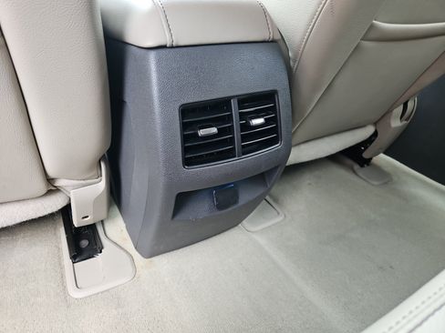 Used 2012 Ford Edge SEL AWD/4WD image 13