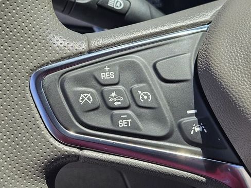 Used 2024 Chevrolet Malibu LT FWD image 31