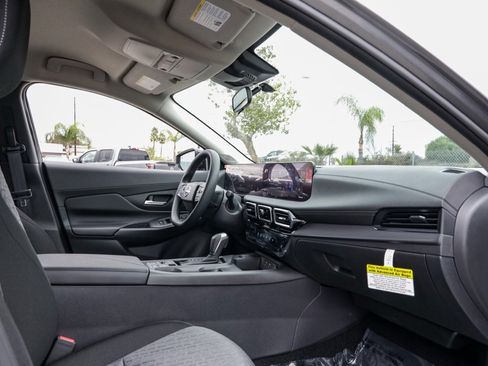 New 2026 Nissan Sentra SV image 20