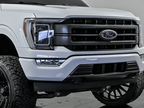 Used 2021 Ford F150 Lariat w/ Equipment Group 502A High AWD/4WD image 2