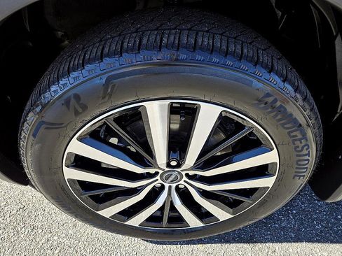 Certified 2024 Nissan Pathfinder Platinum w/ Cargo Package image 14