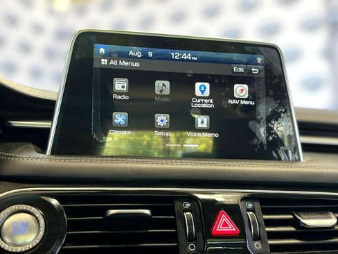 Used 2019 Genesis G70 2.0T Advanced w/ Dynamic Package image 37