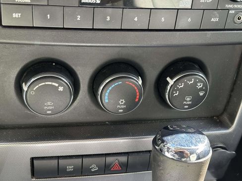 Used 2008 Jeep Liberty Sport w/ Popular Equipment Group image 19