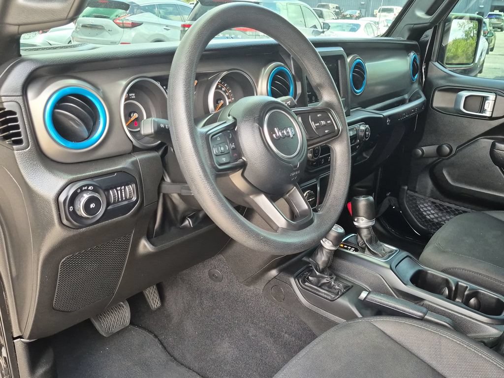 Used 2022 Jeep Wrangler Unlimited Sport AWD/4WD image 37