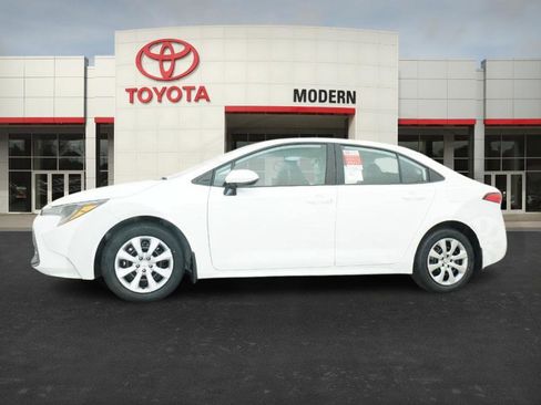 New 2026 Toyota Corolla LE image 7