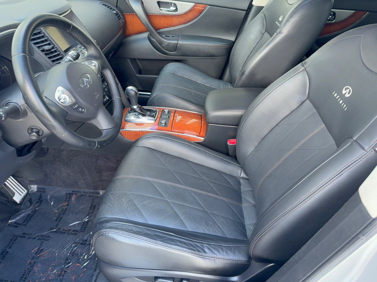 Used 2014 INFINITI QX70 2WD w/ Premium Package image 5