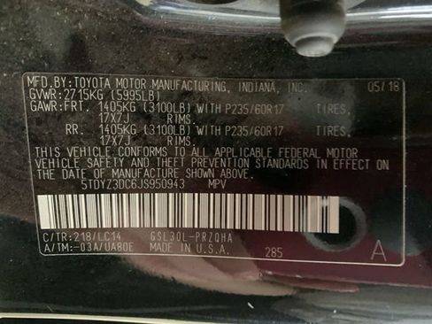 Used 2018 Toyota Sienna XLE image 22