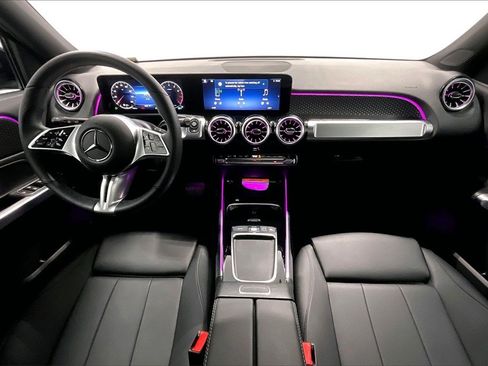 Used 2025 Mercedes-Benz GLB 250 image 15