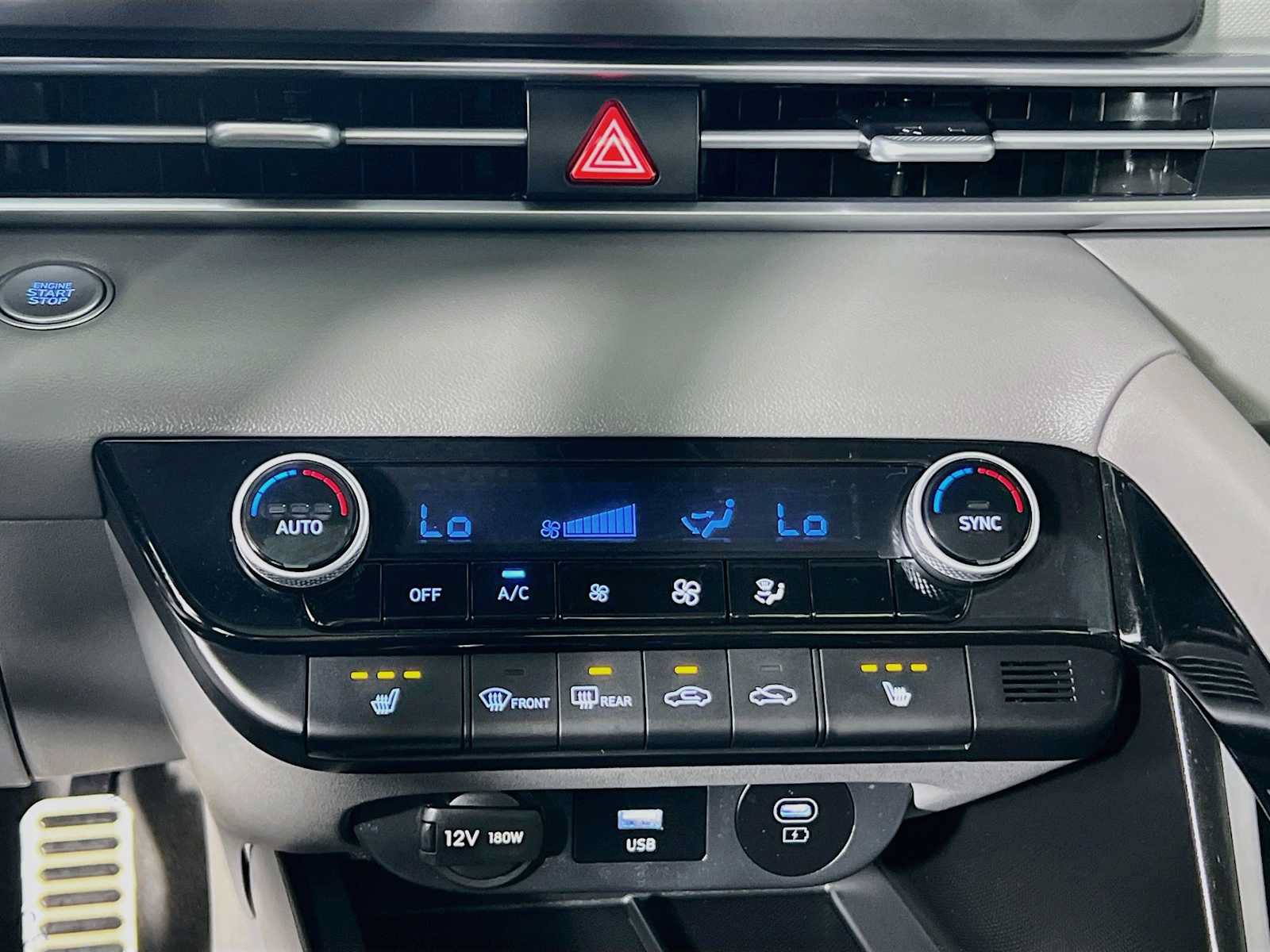 Certified 2026 Hyundai Elantra SEL Sport FWD image 15
