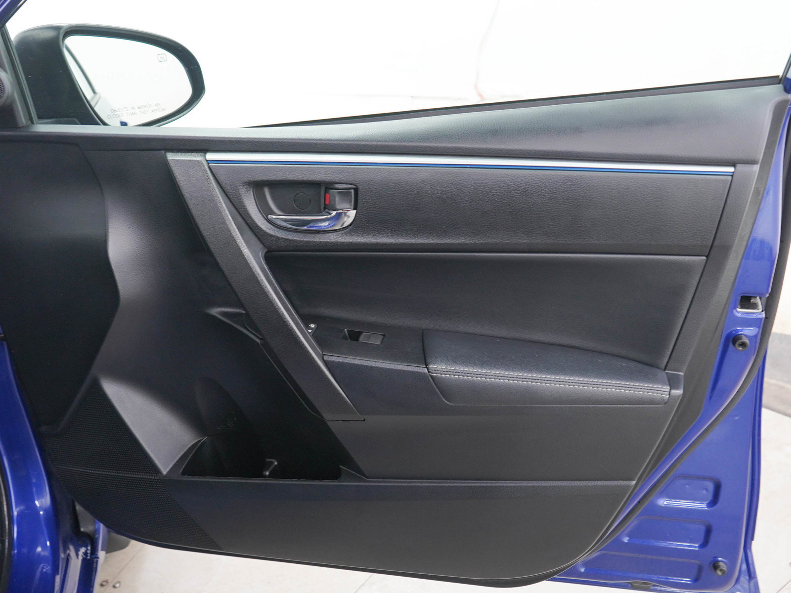 Used 2016 Toyota Corolla S FWD image 9