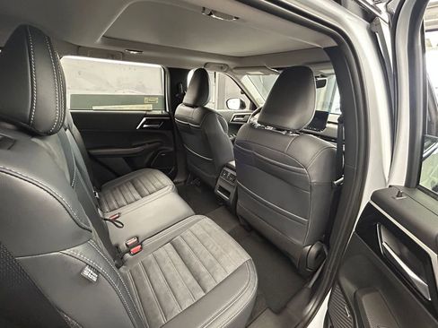 New 2026 Mitsubishi Outlander Trail Edition AWD/4WD image 50