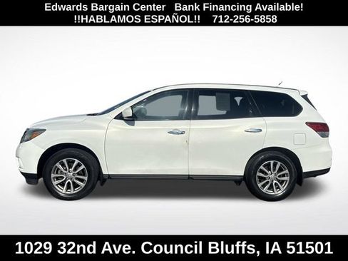 Used 2014 Nissan Pathfinder S AWD/4WD image 4