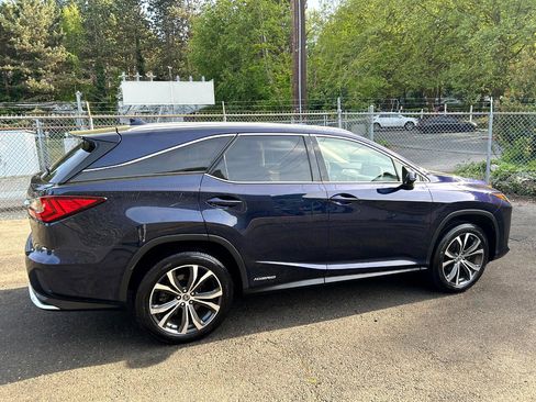 Used 2018 Lexus RX 450hL Premium image 4