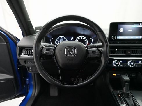 Used 2024 Honda Civic Sport image 4