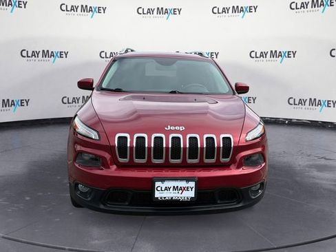 Used 2015 Jeep Cherokee Latitude AWD/4WD image 8
