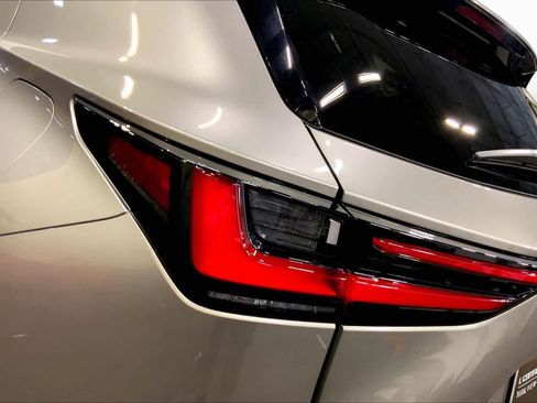 Used 2026 Lexus NX 350h AWD w/ Cold Area Package image 29