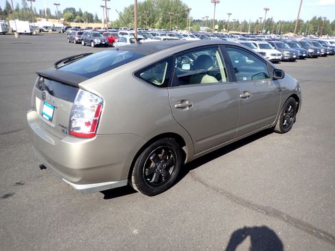 Used 2007 Toyota Prius One image 5