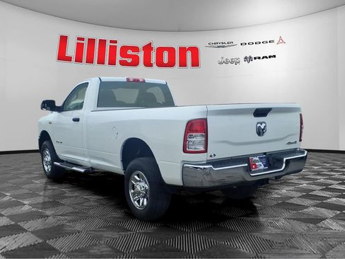 Used 2019 RAM 3500 Tradesman w/ Chrome Appearance Group image 5