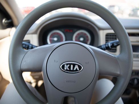 Used 2011 Kia Rio LX FWD image 10