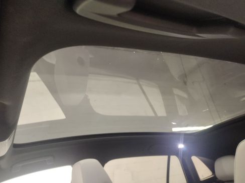 Used 2022 Volkswagen ID.4 Pro S image 22