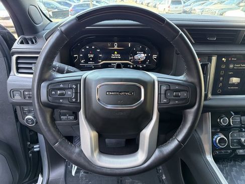 Used 2023 GMC Yukon XL Denali w/ Denali Reserve Package image 14